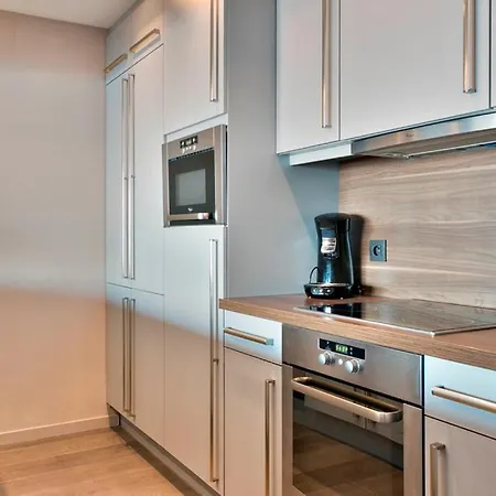 Апартаменти Montezuma Luxe Met Frontaal Zeezicht Zonder Aparte Slaapkamer Остенде