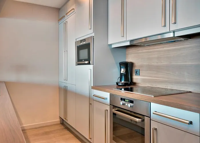 Apartamento Montezuma Luxe Met Frontaal Zeezicht Zonder Aparte Slaapkamer Ostend